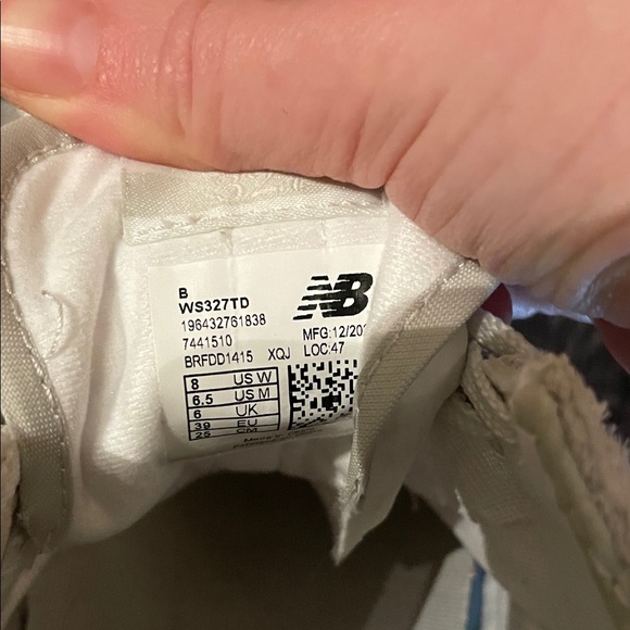 New Balance 327 Sneakers in Reflection/White - Picture 12 of 12